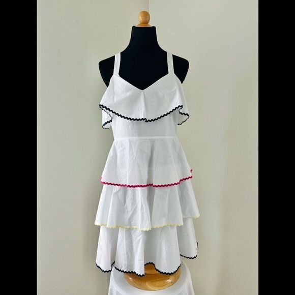 WAYF BACKLESS RUFFLED WHITE TIERED DRESS - Picture 13 of 14